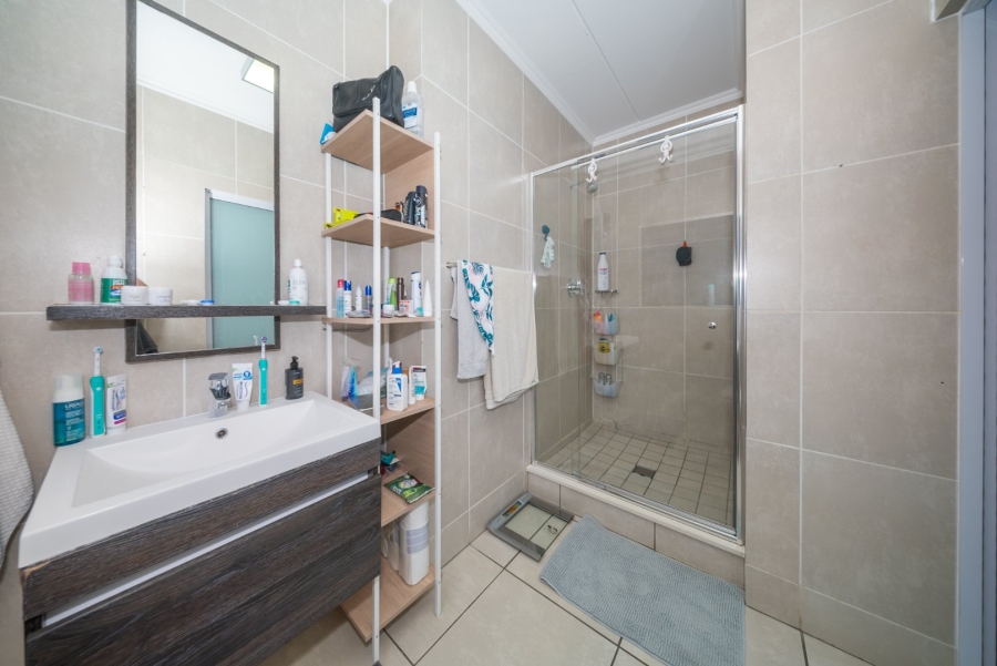 3 Bedroom Property for Sale in Modderfontein Gauteng