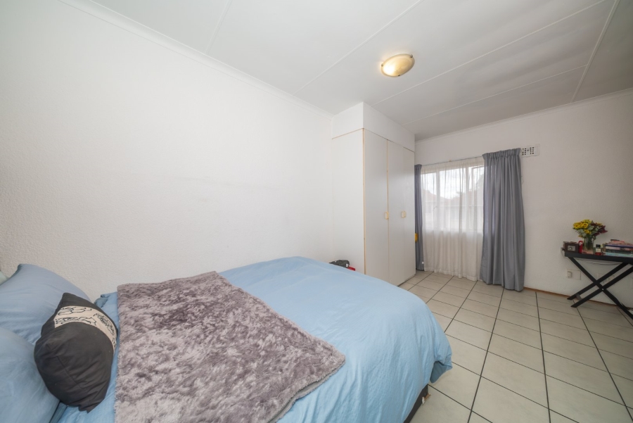 1 Bedroom Property for Sale in Eden Glen Gauteng