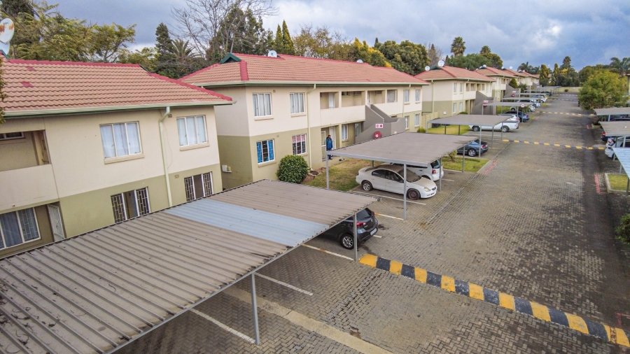 1 Bedroom Property for Sale in Eden Glen Gauteng