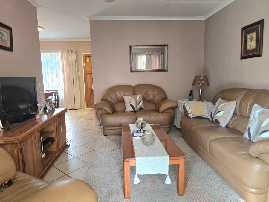 2 Bedroom Property for Sale in Equestria Gauteng