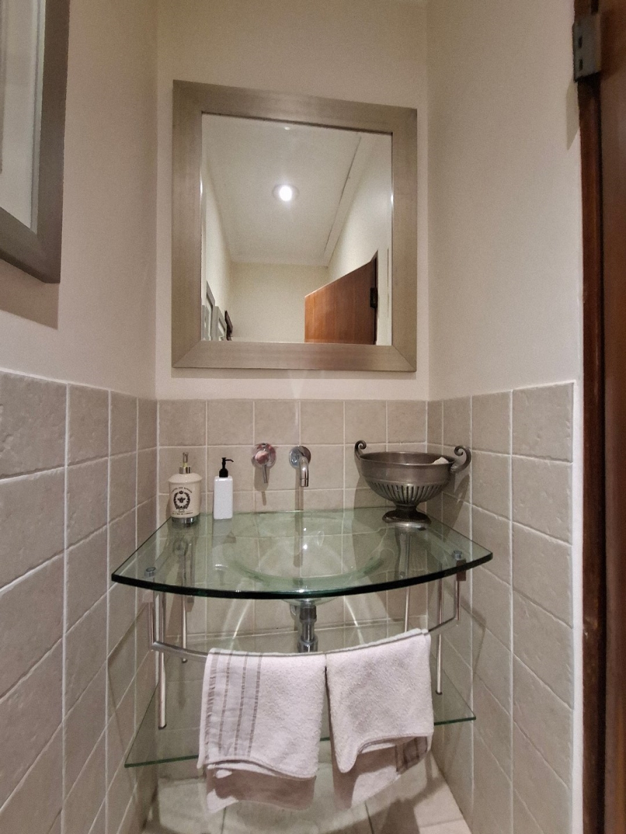 4 Bedroom Property for Sale in Atholl Gauteng