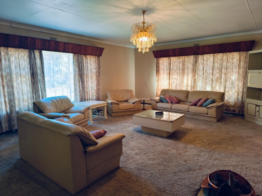 Commercial Property for Sale in Raslouw A H Gauteng