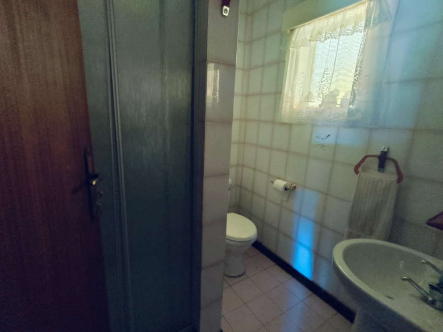 Commercial Property for Sale in Raslouw A H Gauteng