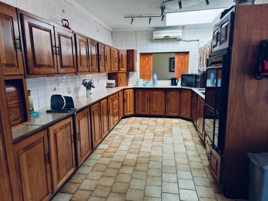 Commercial Property for Sale in Raslouw A H Gauteng