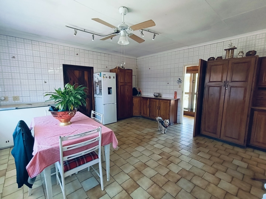 Commercial Property for Sale in Raslouw A H Gauteng