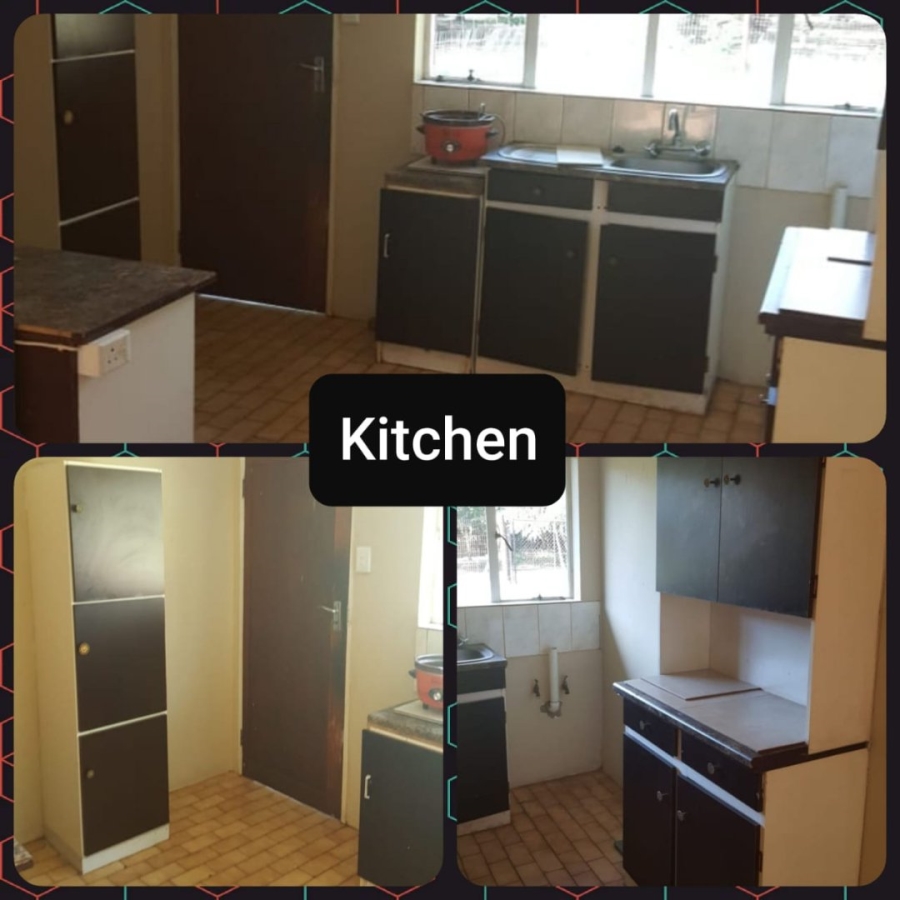 Commercial Property for Sale in Raslouw A H Gauteng