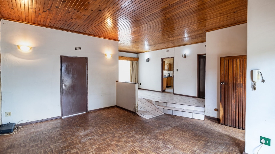 3 Bedroom Property for Sale in Glenanda Gauteng