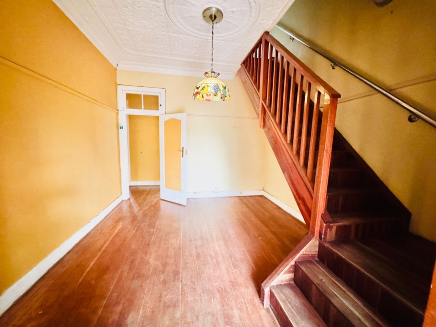 7 Bedroom Property for Sale in Kensington Gauteng