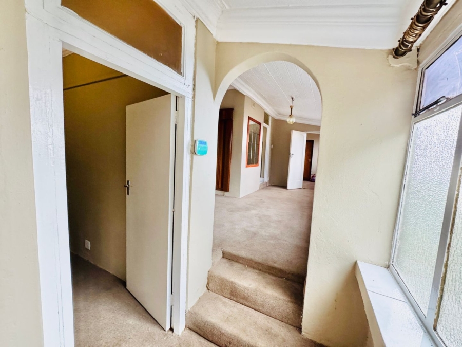 7 Bedroom Property for Sale in Kensington Gauteng