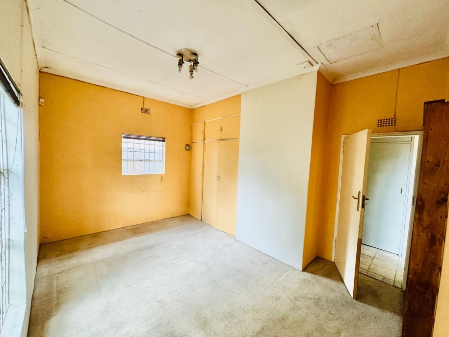 7 Bedroom Property for Sale in Kensington Gauteng