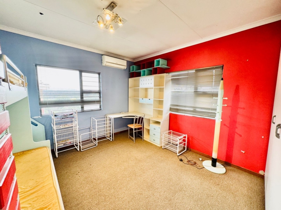 7 Bedroom Property for Sale in Kensington Gauteng