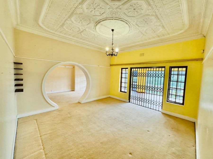 7 Bedroom Property for Sale in Kensington Gauteng