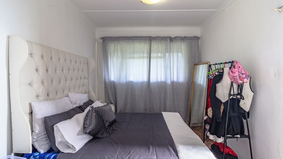 5 Bedroom Property for Sale in Mondeor Gauteng