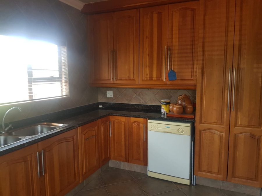 20 Bedroom Property for Sale in Bredell Gauteng