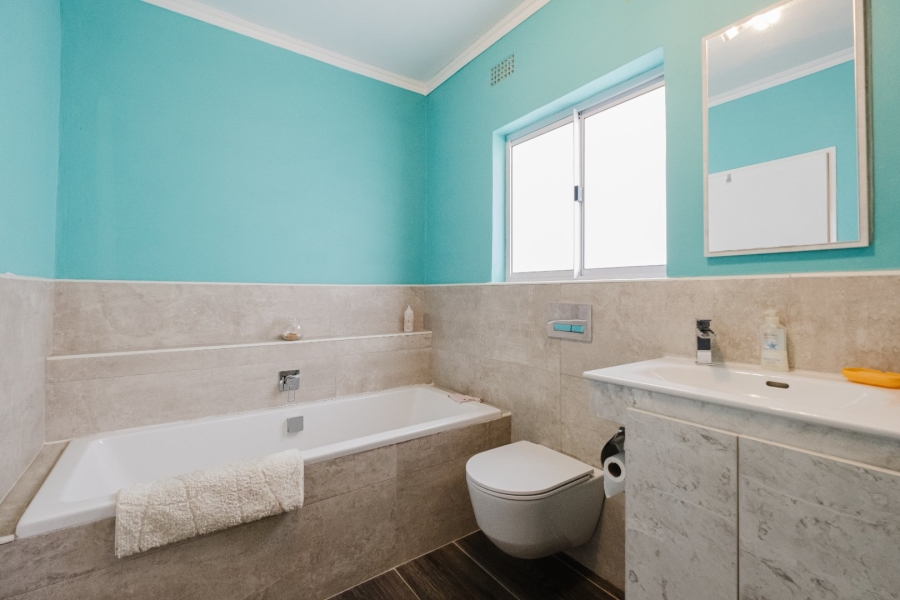 3 Bedroom Property for Sale in Glenvista Gauteng