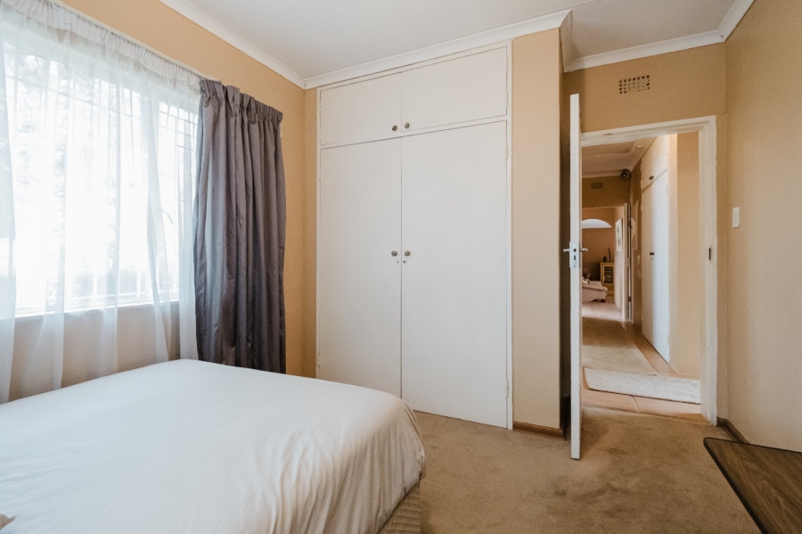 3 Bedroom Property for Sale in Glenvista Gauteng