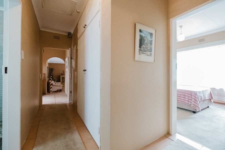 3 Bedroom Property for Sale in Glenvista Gauteng