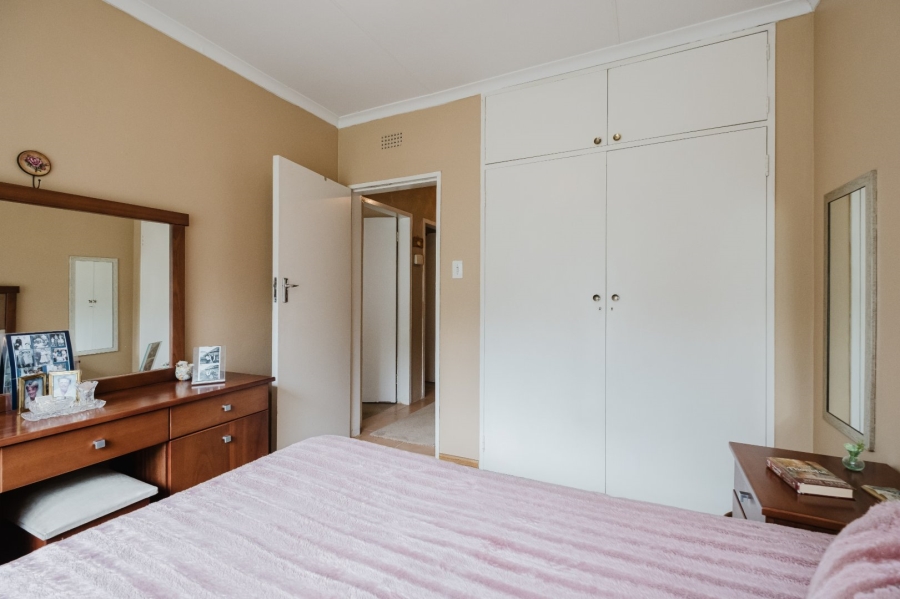 3 Bedroom Property for Sale in Glenvista Gauteng