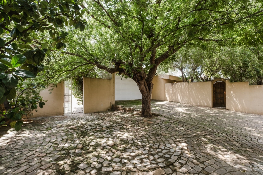 3 Bedroom Property for Sale in Glenvista Gauteng