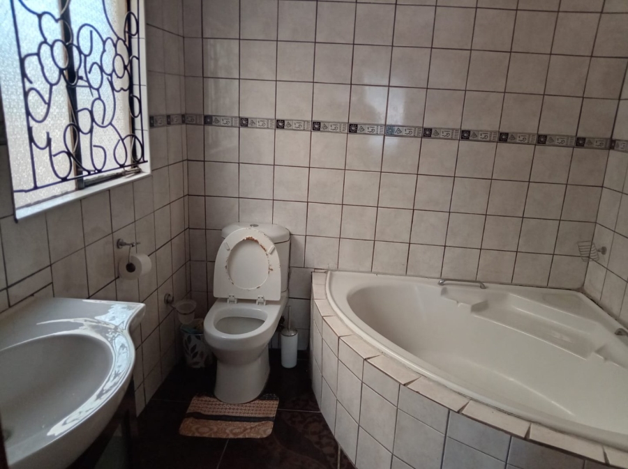 3 Bedroom Property for Sale in Soshanguve IA Gauteng