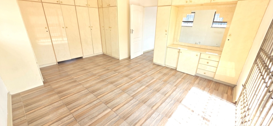 To Let 1 Bedroom Property for Rent in Laudium Gauteng