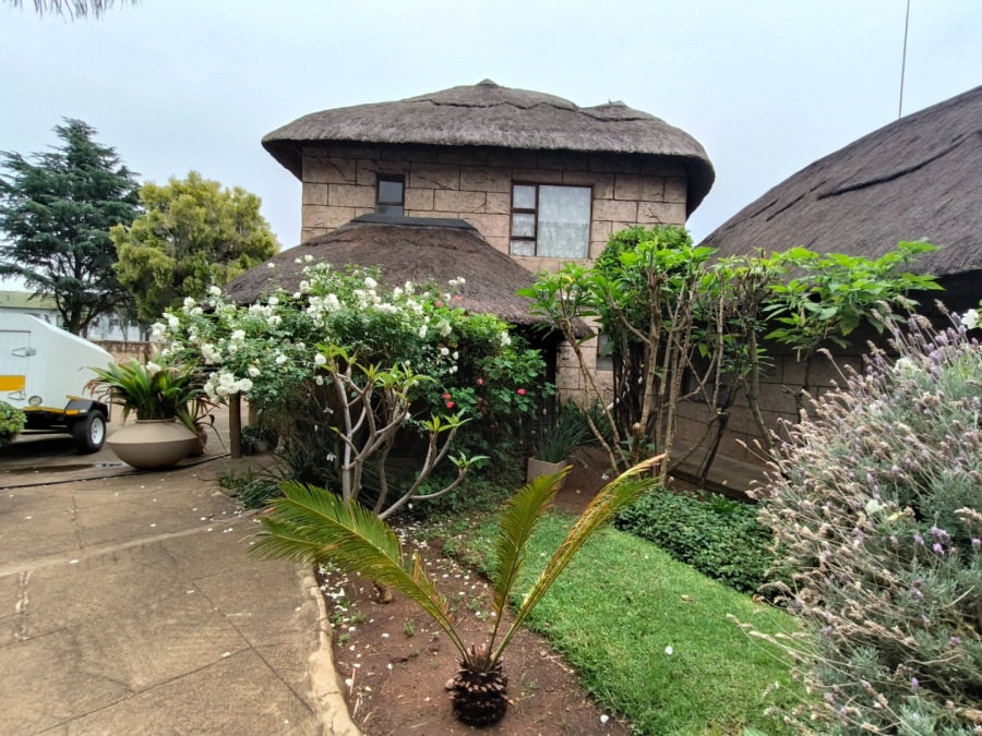 17 Bedroom Property for Sale in Aston Manor Gauteng