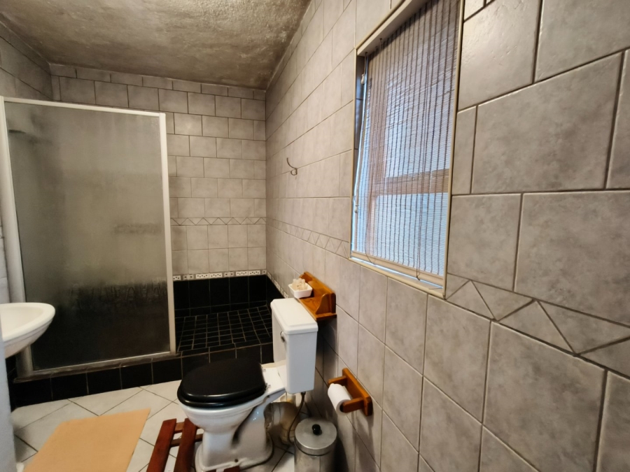 17 Bedroom Property for Sale in Aston Manor Gauteng