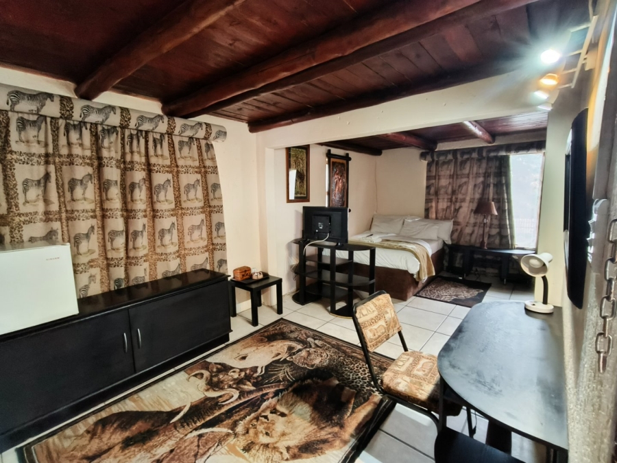 17 Bedroom Property for Sale in Aston Manor Gauteng