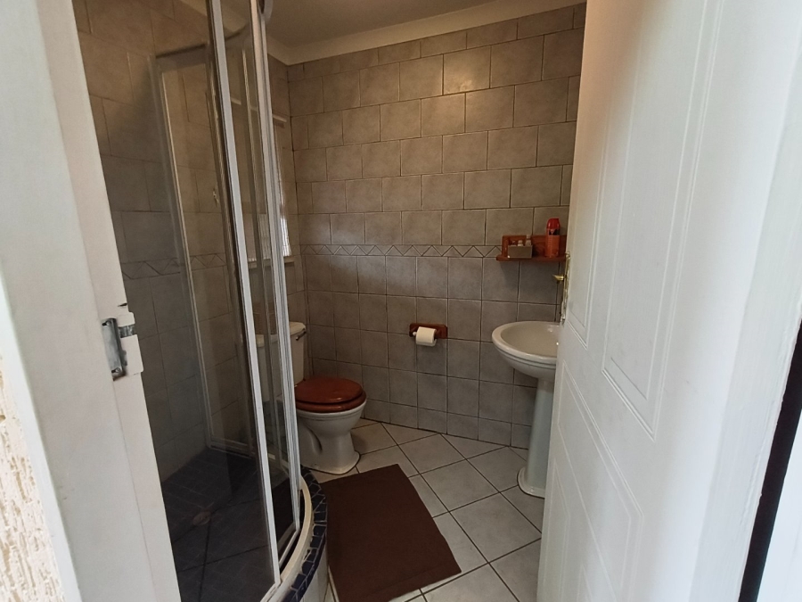 17 Bedroom Property for Sale in Aston Manor Gauteng