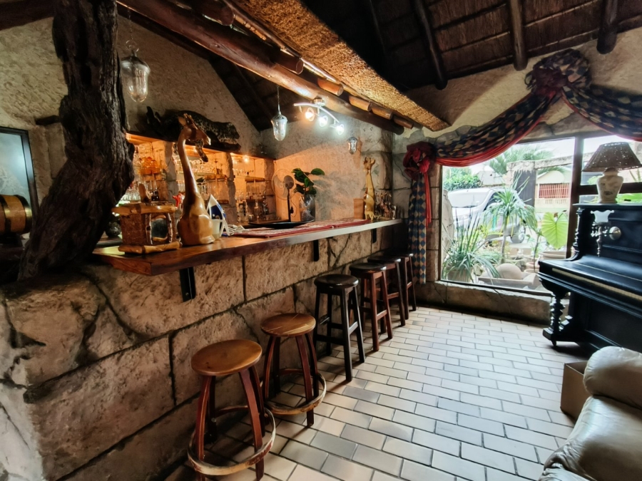 17 Bedroom Property for Sale in Aston Manor Gauteng