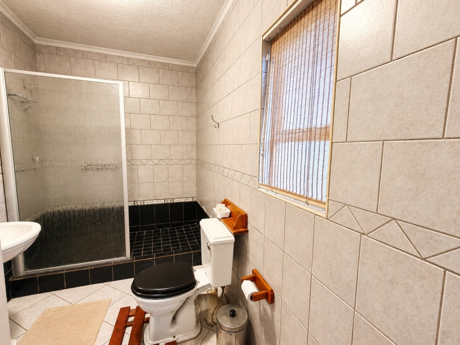 17 Bedroom Property for Sale in Aston Manor Gauteng