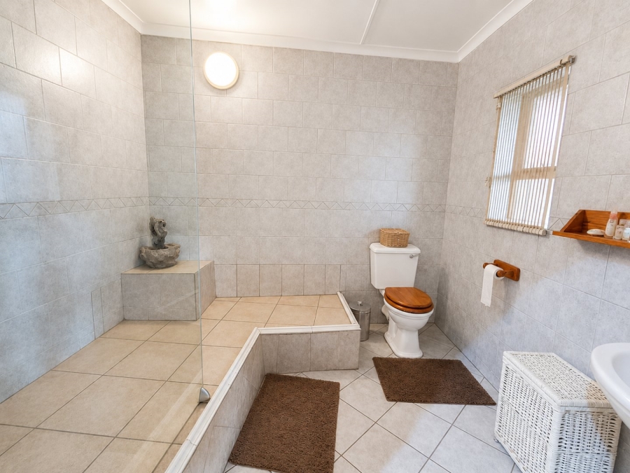17 Bedroom Property for Sale in Aston Manor Gauteng