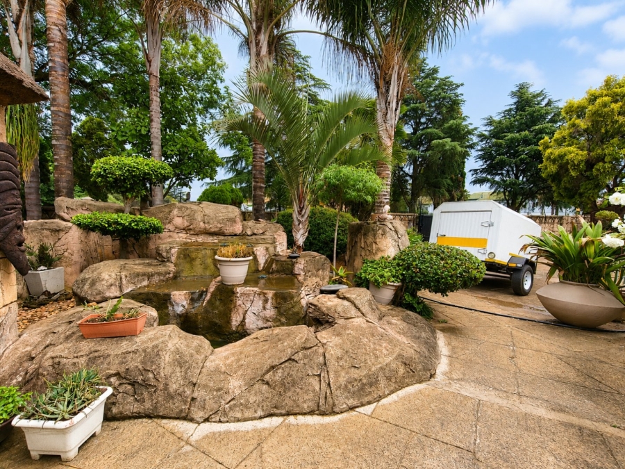 17 Bedroom Property for Sale in Aston Manor Gauteng