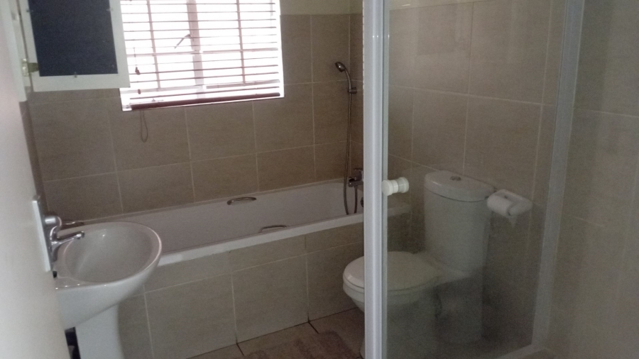 2 Bedroom Property for Sale in Equestria Gauteng
