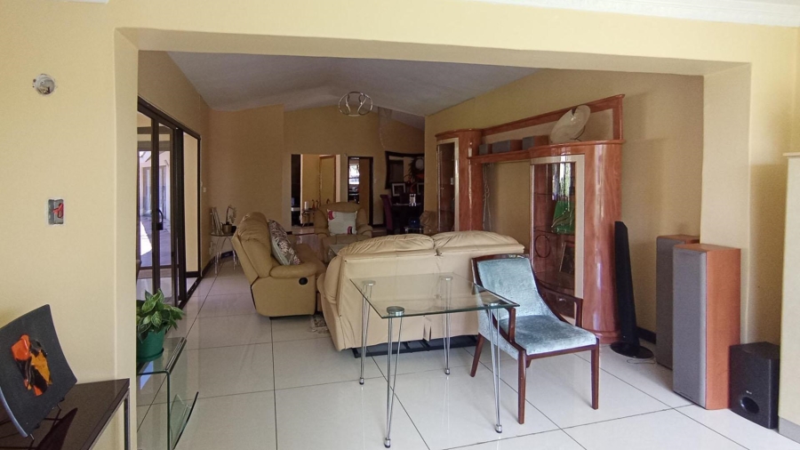 4 Bedroom Property for Sale in Waterkloof Ridge Gauteng