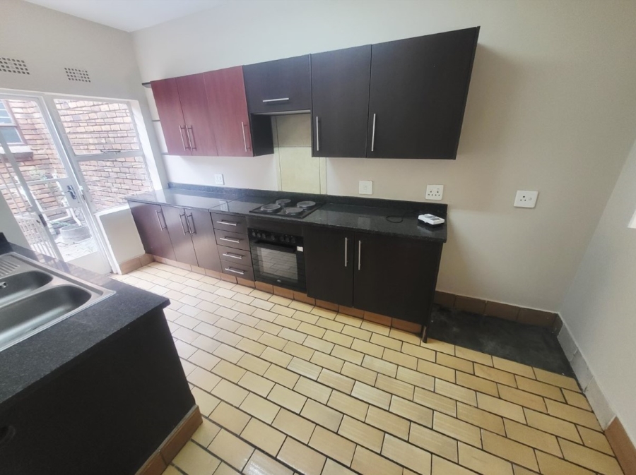 Bedroom Property for Sale in Bramley Park Gauteng