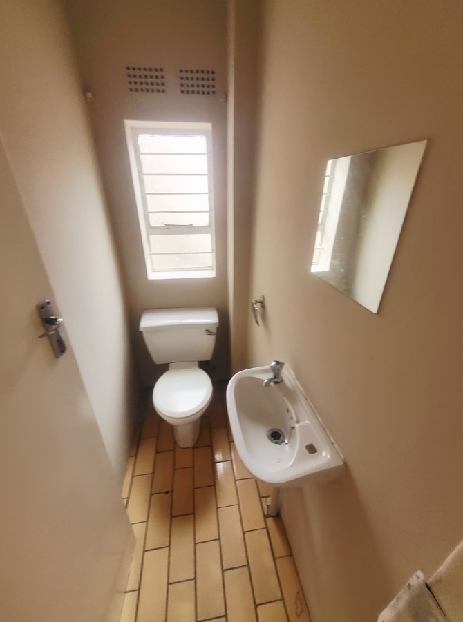  Bedroom Property for Sale in Bramley Park Gauteng