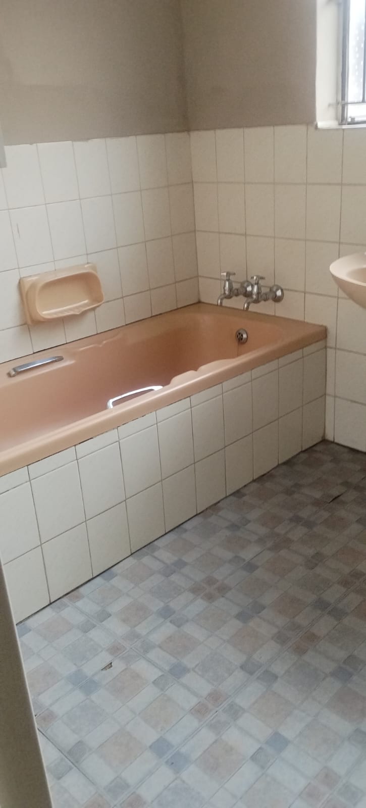 4 Bedroom Property for Sale in Dobsonville Ext 2 Gauteng