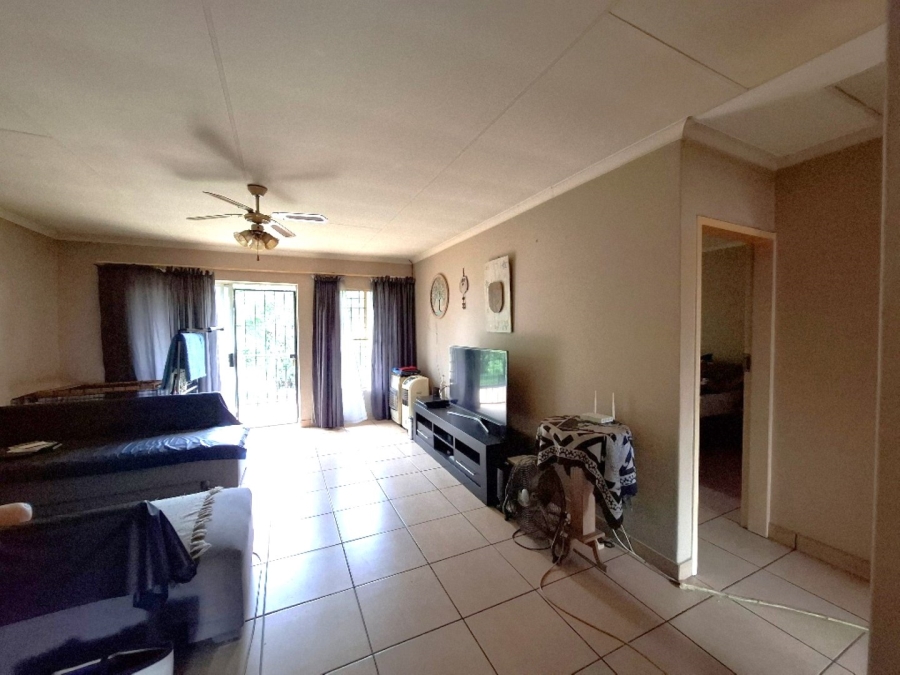2 Bedroom Property for Sale in Hennopspark Gauteng