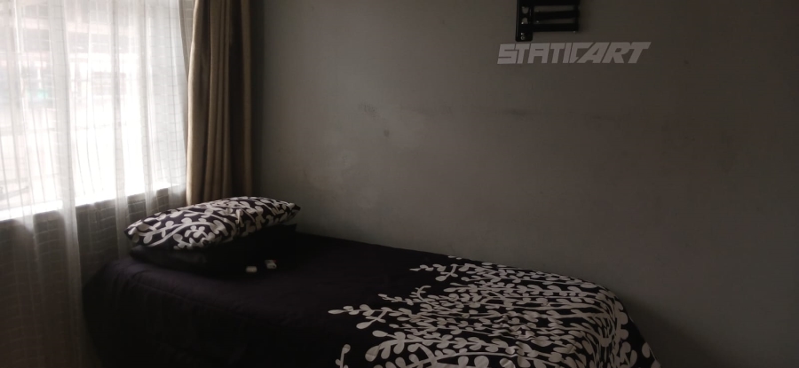 3 Bedroom Property for Sale in Crown Gardens Gauteng