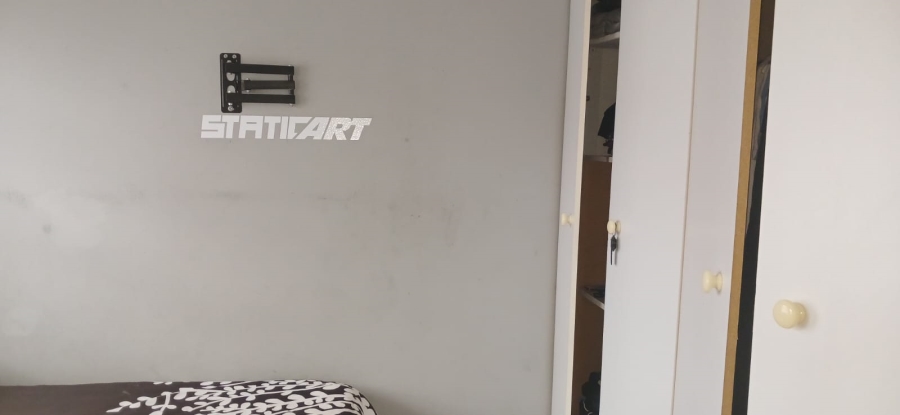 3 Bedroom Property for Sale in Crown Gardens Gauteng