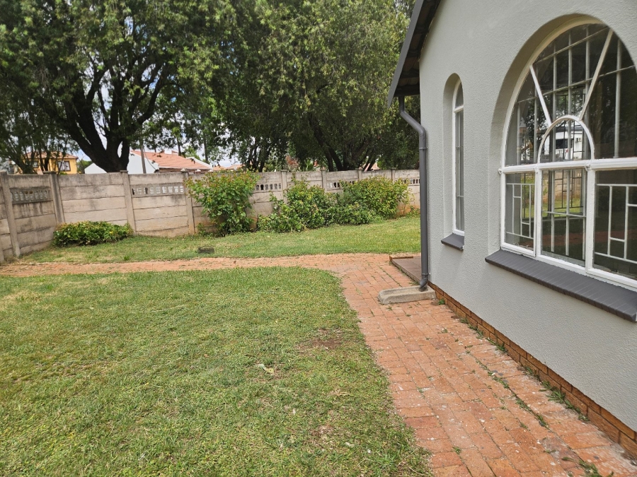 3 Bedroom Property for Sale in Albertsdal Gauteng