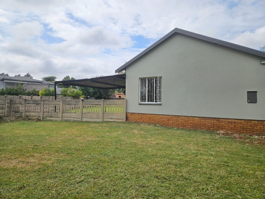 3 Bedroom Property for Sale in Albertsdal Gauteng