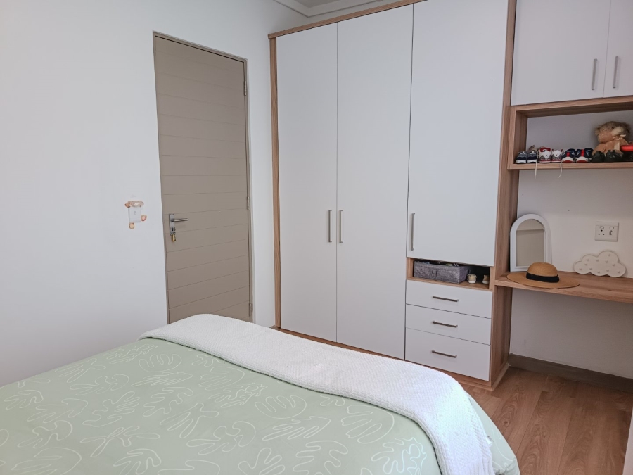 5 Bedroom Property for Sale in Midstream Ridge Gauteng