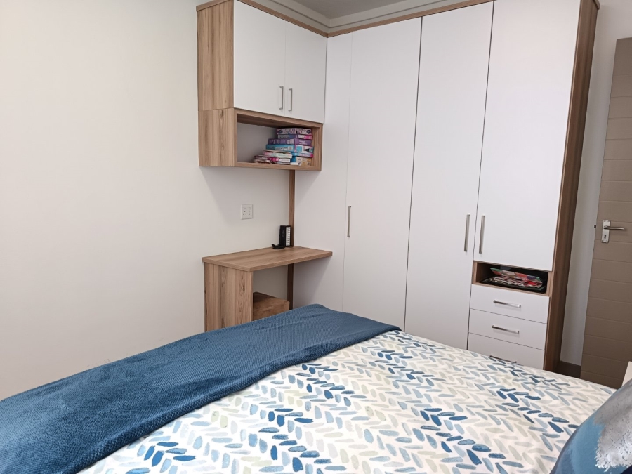 5 Bedroom Property for Sale in Midstream Ridge Gauteng