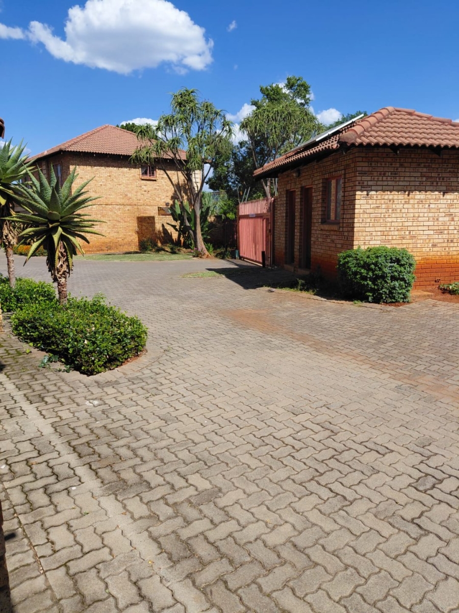 3 Bedroom Property for Sale in Pretoria North Gauteng