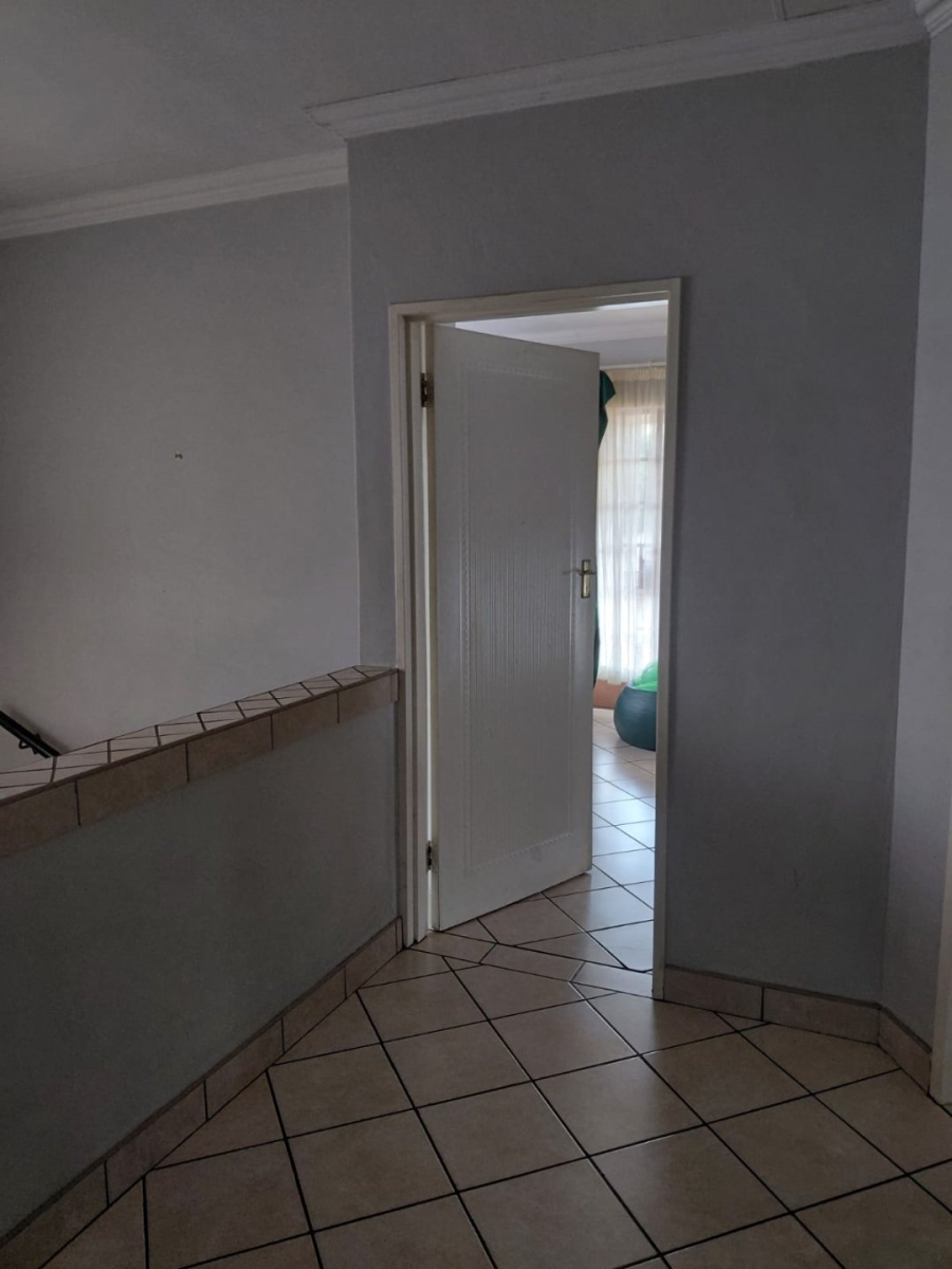 3 Bedroom Property for Sale in Pretoria North Gauteng