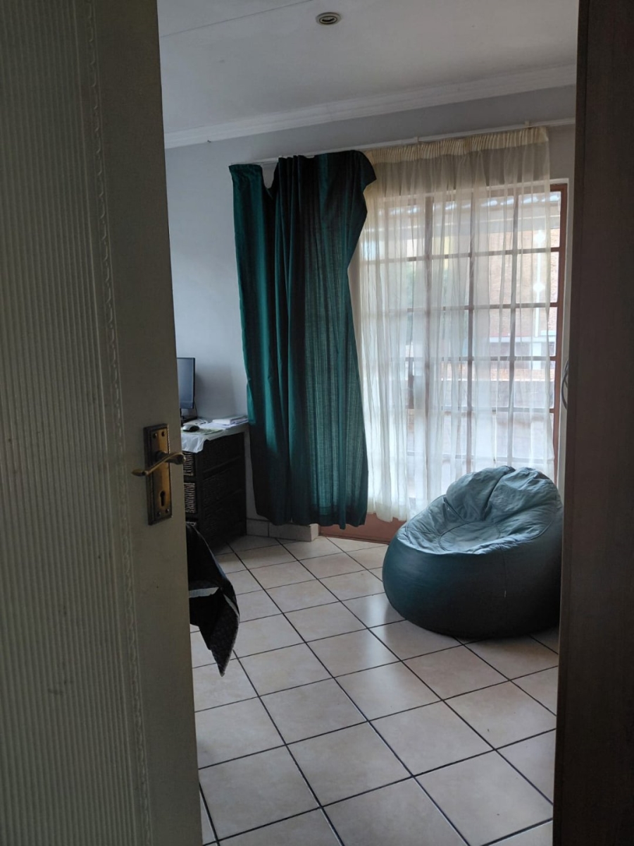 3 Bedroom Property for Sale in Pretoria North Gauteng