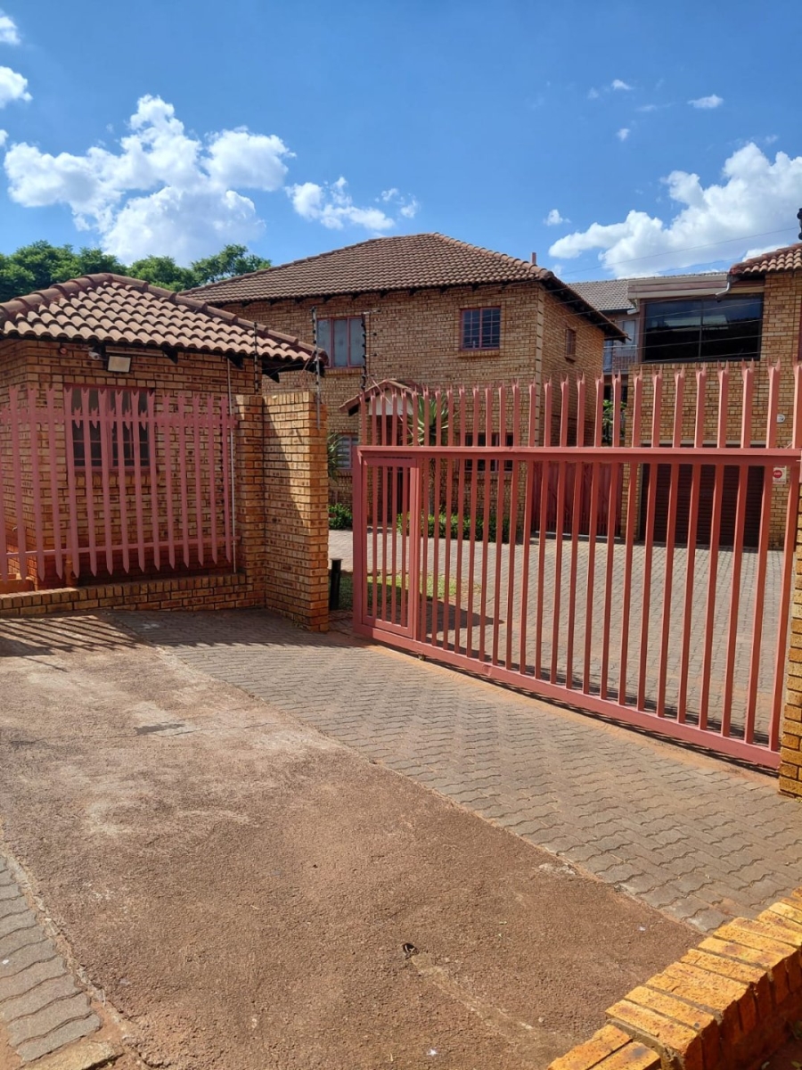 3 Bedroom Property for Sale in Pretoria North Gauteng