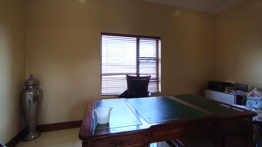 4 Bedroom Property for Sale in Savannah Hills Estate Gauteng